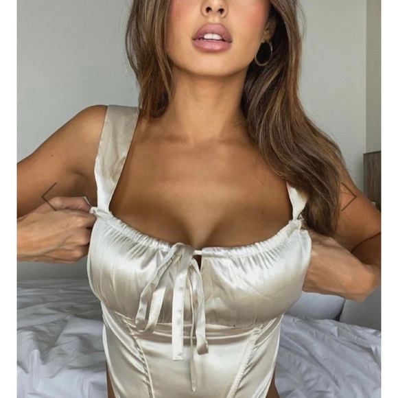 White Corset Top - Picture 2 of 5